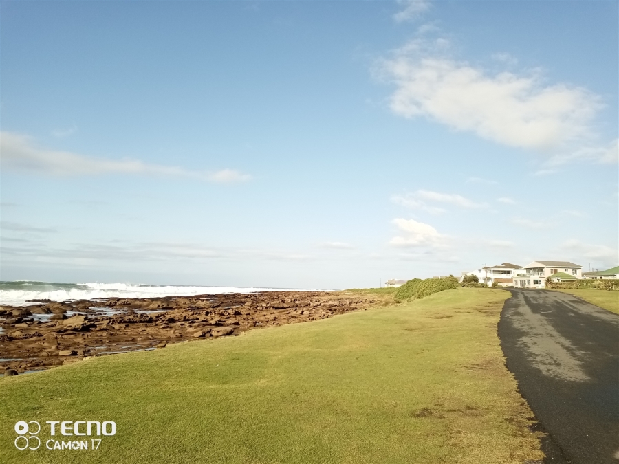 2 Bedroom Property for Sale in Kidds Beach Eastern Cape